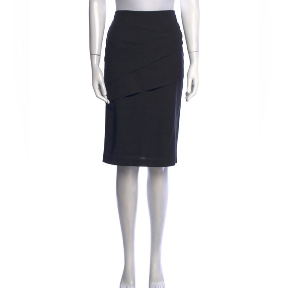 Brunello Cucinelli Knee-Length Skirt Gray Size Medium Excellent Condition